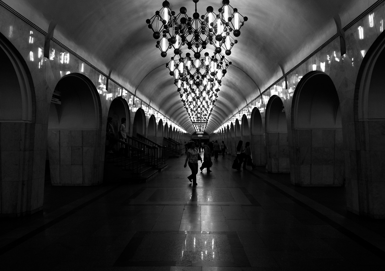 Менделеевская метро. Станция метро Менделеевская. Московское метро 1985. Метро Москвы фото. Станция Менделеевская и цветной бульвар.